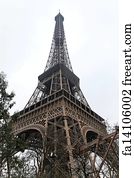 Free Eiffel Tower Art Prints and Wall Artwork | FreeArt